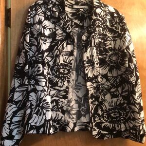 Croft and Barrow black and white linen/cotton blend jacket